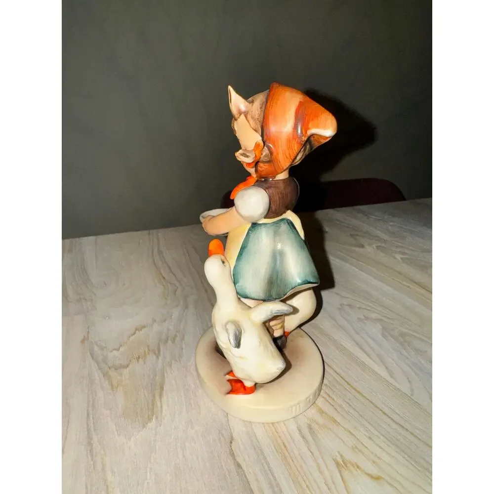 Vintage Copr. W Goebel Girl Hummel & Ducks Patient Figurine Ceramic 6.5